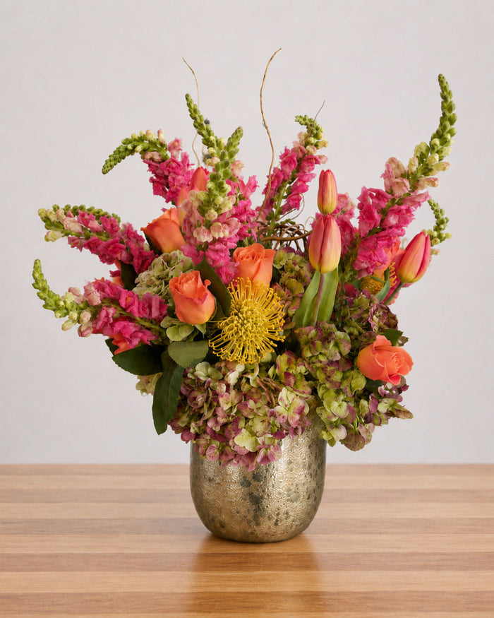 Coral Splendor floral arrangement by Pardes Floral