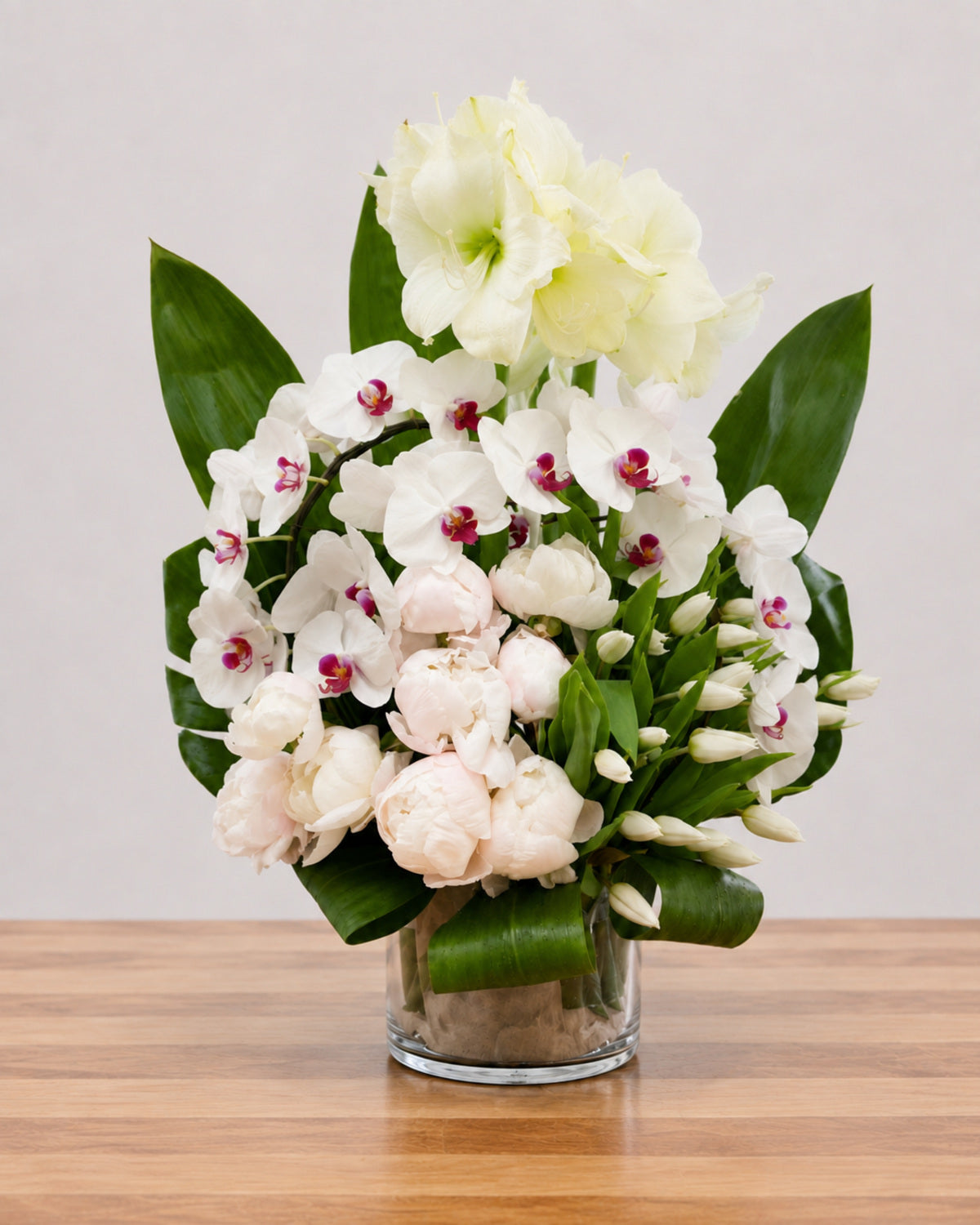 Ivory Opulence floral arrangement by Pardes Floral