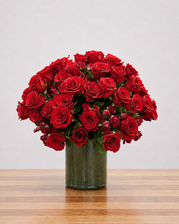 Rouge Amour floral arrangement by Pardes Floral